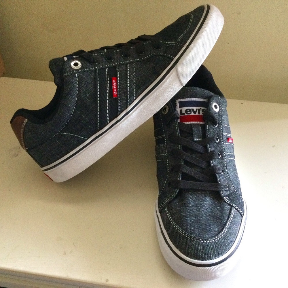 Levi's Denim Blue Canvas Lace Up Sneakers in Great Shape